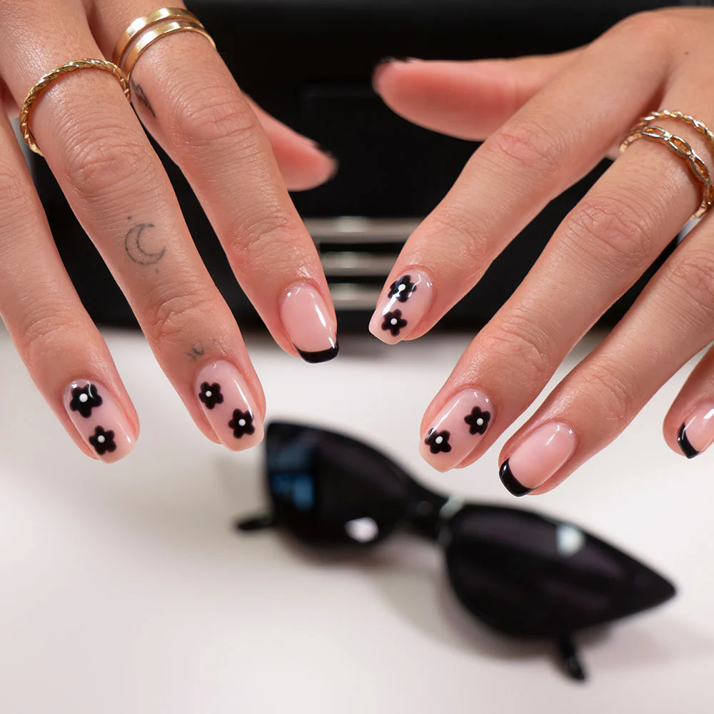 Black Out - Image 9