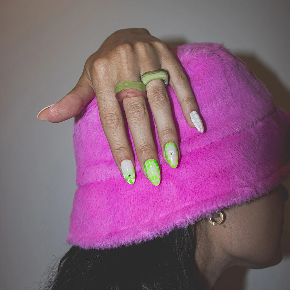Pastel Rhinestone Nail Art Set - Image 10